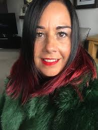 Claire Wilkinson's Instagram, Twitter & Facebook