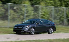 Standard android auto and apple carplay make for. 2019 Honda Clarity Review Pricing And Specs