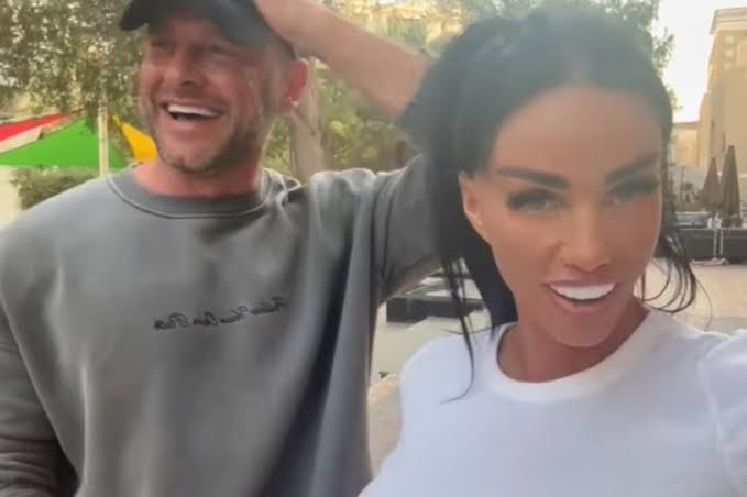 Katie Price gushes over husband Lee Andrews' 'big package' as she tells  'truth about wedding' - The Mirror