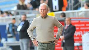 Ünlü futbol adamı mustafa denizli'nin boşanma aşamasındaki eşinin ağabeyi tarafından darp edildiği iddiasına ilişkin davanın görülmesine başlandı. Ø¨ÛŒÙˆÚ¯Ø±Ø§ÙÛŒ Ù…ØµØ·ÙÛŒ Ø¯Ù†ÛŒØ²Ù„ÛŒ Ø³Ø±Ù…Ø±Ø¨ÛŒ Ø¬Ø¯ÛŒØ¯ ØªØ±Ø§Ú©ØªÙˆØ± Ø³Ø§Ø²ÛŒ