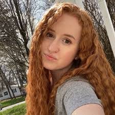 Emily Keltz's Instagram, Twitter & Facebook