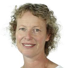 Confusion, delays, a chocolate fountain and a ski boot warmer