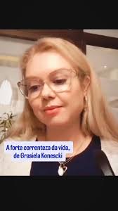 Sinto-me muitíssimo lisonjeada. É uma grande honra participar da IV  Antologia da ALAAG e Convidados da Academia de Letras e Artes de Arroio  Grande, RS. Edição alusiva aos 145 anos de Leonel