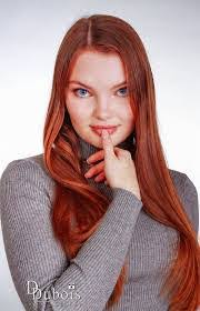 Linda Dively's Instagram, Twitter & Facebook