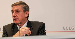 Jan jambon affirme être soutenu par ses partenaires de coalition, le cd&v (chrétiens et démocrates flamands) et l'open vld (libéraux et démocrates flamands) mais essuie les critiques des différents. Jan Jambon Would Like The Terraces To Reopen For April 1 Archyde
