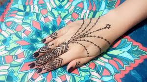 Diy Small And Easy Mehendi Henna Design Jewelry Tutorial 1 Small Henna Designs Simple Henna Tattoo Beginner Henna Designs