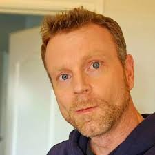 Beau Flores (@BeauFlores7)