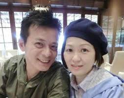 Открыть страницу «詩華日報 online» на facebook. é»ƒæ—¥è¯å¦»å­è¨­éˆ æ¢æœå‰é€£èŠ±åœˆéƒ½æ²'é€ æ¹¯éŽ®æ¥­æ›´éŽåˆ†
