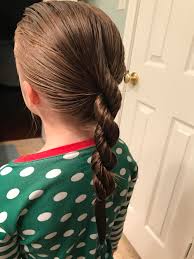 Secure your high pony with a spiral hair tie (they won't leave. If You Want An Easy Braid For Your Little Girl Try The Rope Braid Only Slightly Harder Than A Ponytail This Was My First Attempt At One This Weekend Daddit