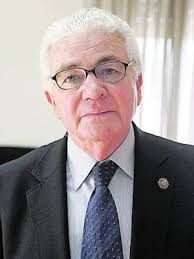 El fiscal Martínez Blanco y el policía Soto Lidón reciben el premio 'Hombre  Igualitario'