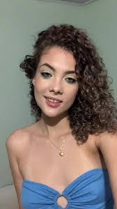 Amanda Eger's Instagram, Twitter & Facebook