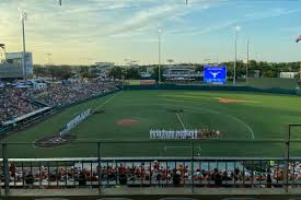 9 inning baseball games online. Texas Survives 9th Inning Usf Baseball Rally Walks It Off 4 3 The Daily Stampede