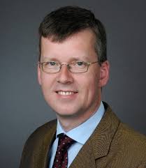 SiGe BiCMOS Heterodyne Receiver Frontend for Remote Sensing with Small  Satellites