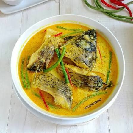 Gulai ikan + tahu tempe fry