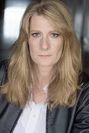 Nicole Dickson's Instagram, Twitter & Facebook