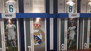 Outside juventus stadium, there is area12, a covered shopping centre with its own food court. Cristiano S Photo Taken Down From Bernabeu Dressing Room As Com