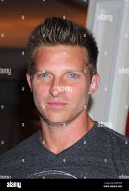 Steve burton hi-res stock photography and images