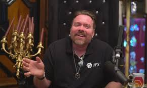Richard heart is a serial entrepeneur and cryptocurrency thought leader who founded the first certificate of deposit on the. Bitcoin To The Moon From 8200 Tether Fud Hex Richard Heart Takes Your Questions Tech News Fix