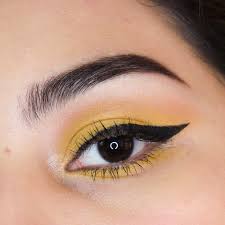 Yellow Eyeshadow Sombras De Ojos Sombra De Ojos De Color Amarillo Maquillaje Facil