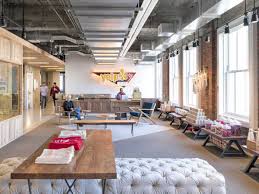 Yelp S New High Rise Headquarters Include A Coffee Shop And Old Fashioned General Store San Francisco Interiors Interior Design Studio Yelp Office