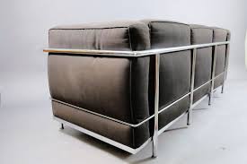 Free shipping on many items | browse your favorite brands | affordable prices. Vintage Lc2 3 Sitzer Sofa Von Le Corbusier Fur Cassina 1970er Bei Lieber Mobel Kaufen