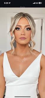 Who can provide photography, hair, and makeup services for a wedding at the  Ohio state house?