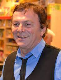 Ein winterlicher feiertagsfilm, dabei sollte er. Pavel Travnicek Wikipedia