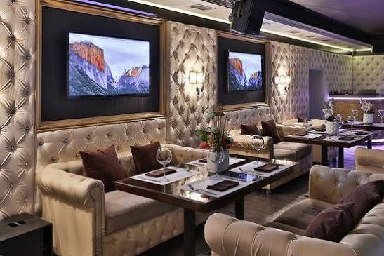 Shut Up Karaoke Hall - Picture of Shut Up Karaoke Premium Club, Moscow -  Tripadvisor