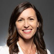 Diana Ledbetter's Instagram, Twitter & Facebook