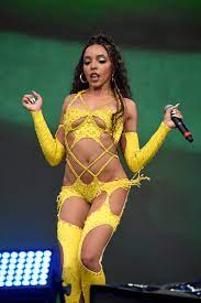 Tinashe's Made in America Festival Outfit | Photos | POPSUGAR Fashion