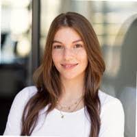 Julie Riedel's Instagram, Twitter & Facebook