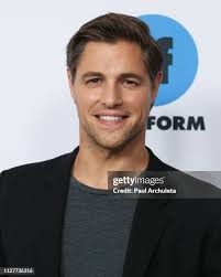 1,375 Sam Page Photos & High Res Pictures