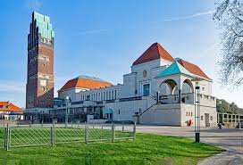 It is also considered an outstanding example of an architecturally uniform. Cdu Kreisverband Darmstadt Dieburg Darmstadter Kunstlerkolonie Mathildenhohe Auf Dem Weg Zum Unesco Welterbe
