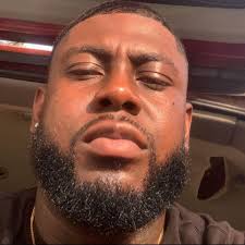 Ain't too much of summer left!!! Enjoy it while you can ☀️🌴🕺🏾😎