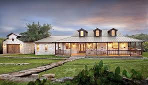 Maybe you would like to learn more about one of these? Photos Of Rnch Homes Explore The Portfolio Of Custom Home Builders Of Austin Ranch House Designs Ranch House Plans Ranch Style Homes