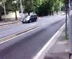 Ricordiamo che il cantautore è morto a soli 31 anni, dopo un incidente stradale a roma il 2 giugno 1981. Rino Gaetano Luogo Incidente Youtube