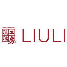 Glass Artist Loretta H Yang's