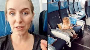 TikTok Mom Commended for 'Good Home Training' Over Plane Seat-Swapping  Situation
