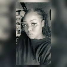 Who have cash app ? I want too send money to single mothers