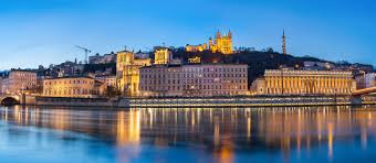 Our top picks lowest price first star rating and price top reviewed. Lyon 8 Orte Fur Eine Sightseeing Tour Bei Nacht