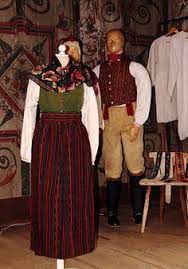See a recent post on tumblr from @michaelnordeman about västmanland. Folkdrakt Vastmanland Bukowskis