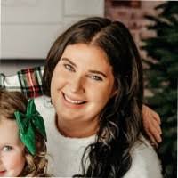 Danielle Sampson's Instagram, Twitter & Facebook