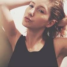 Heather Strausbaugh's Instagram, Twitter & Facebook