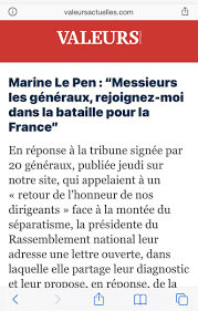 La tribune aurait pu passer inaperçue. 0ey63whaxrzgzm