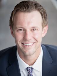 911 Acacia Avenue Torrance, California, United States