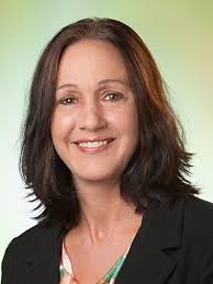 Carrie Lott's Instagram, Twitter & Facebook