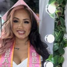 Jasmine Barber's Instagram, Twitter & Facebook