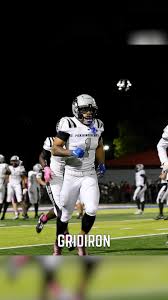 Pickerington North scores 21 UNANSWERED in the 4th quarter to put away the  Greyhounds‼️💪🏼, Preston Bowman put the Panthers up early and Michael  Taylor put the game away with 2 late scores!