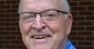 Cherokee champion returns to links with mom's recovery in mind