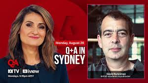 Maria Angeloni's Instagram, Twitter & Facebook